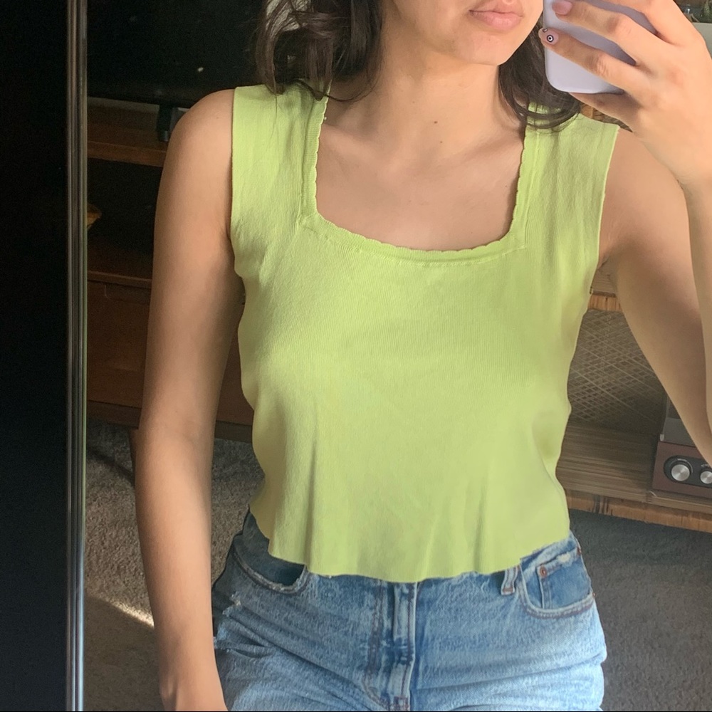 LIME GREEN SQUARE NECK TOP